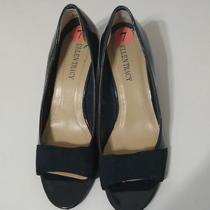 Ellen Tracy worn once size 7 Wedges